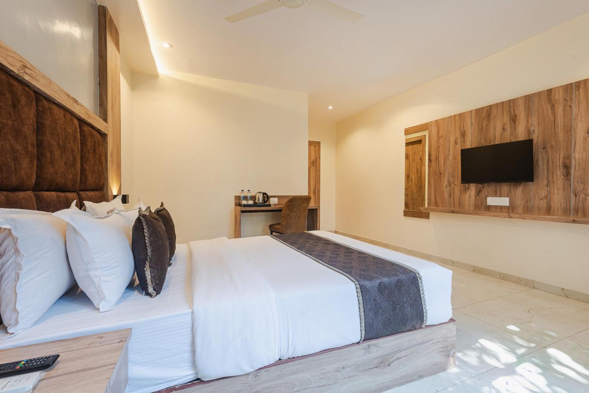 Hotel Silver Park مومباي المظهر الخارجي الصورة