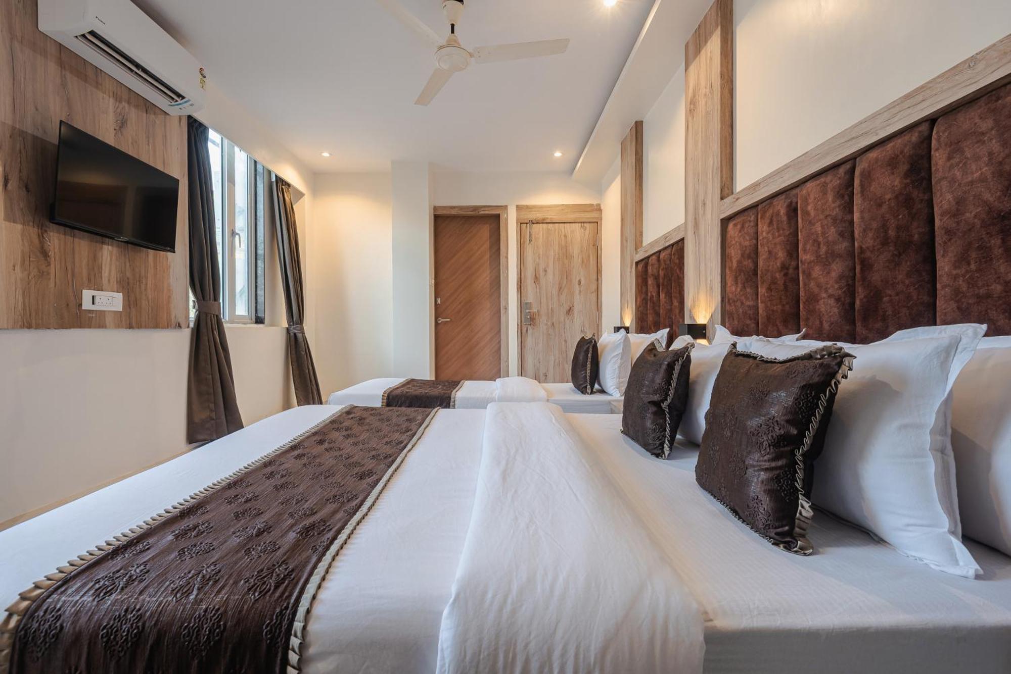 Hotel Silver Park مومباي المظهر الخارجي الصورة
